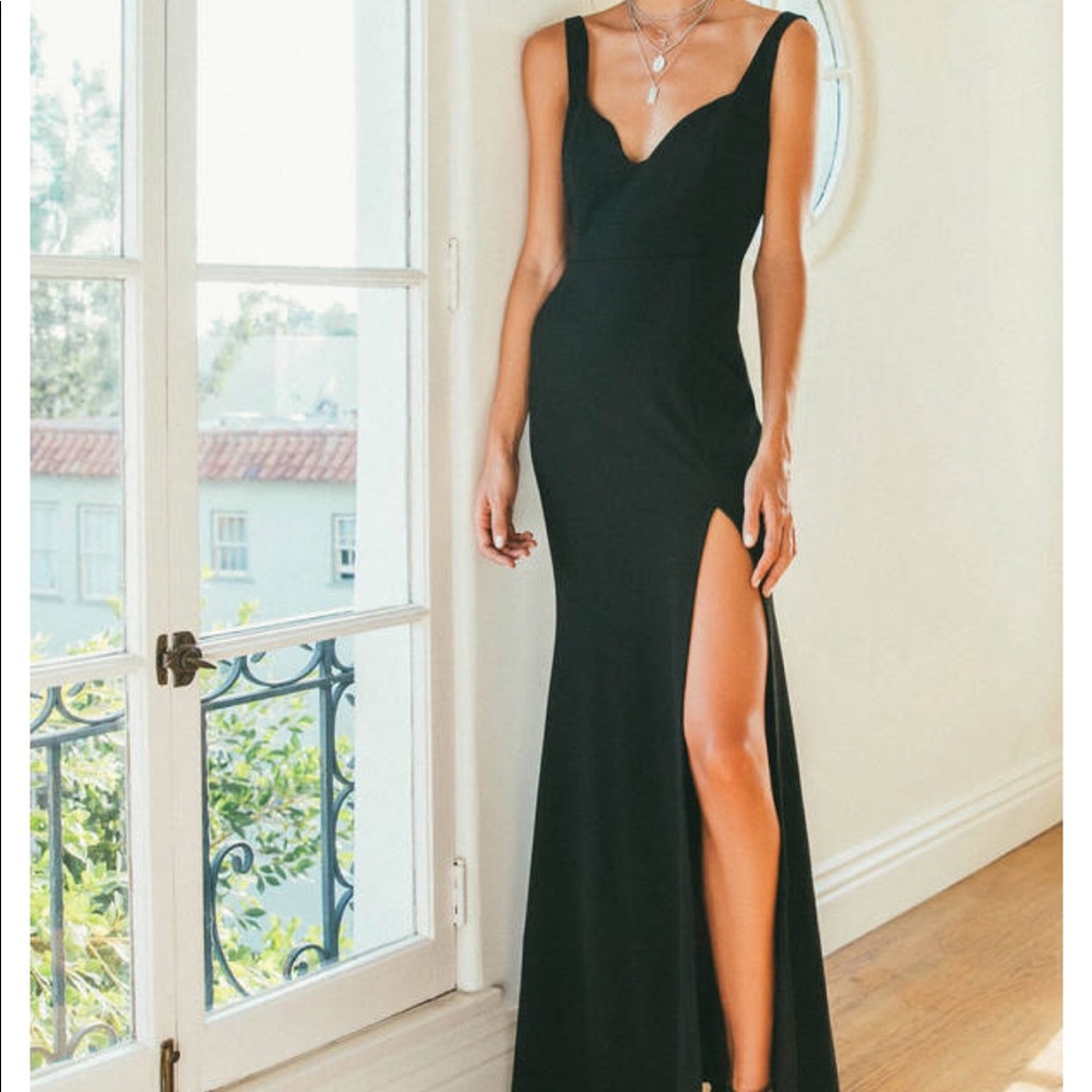 Black dress